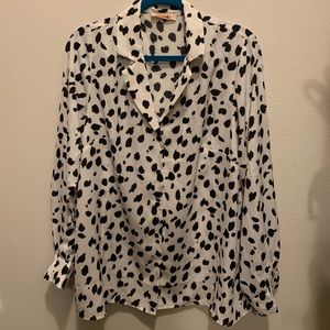 Mazik size M cow print blouse with darts - white and black